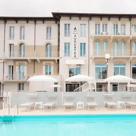 Hotel Augustea 3*