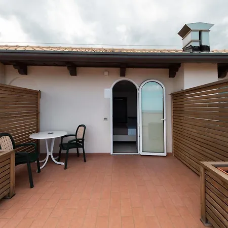 Hotel Augustea 3*