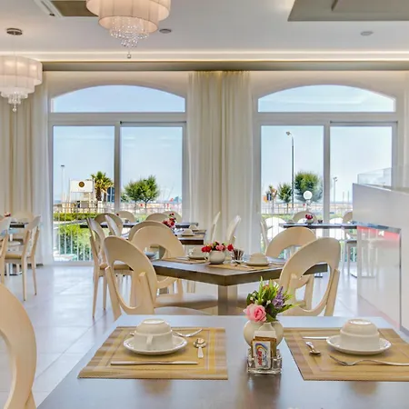 Hotel Augustea Rimini