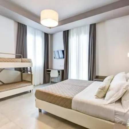 Hotel Augustea
