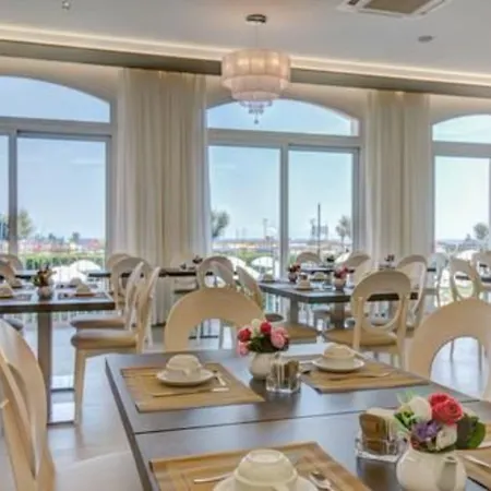 Hotel Augustea
