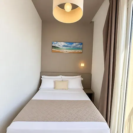 Hotel Augustea 3*