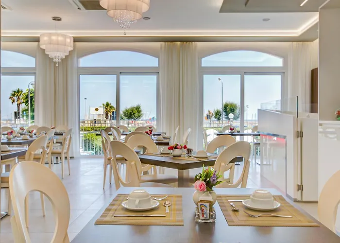 Hotel Augustea Rimini