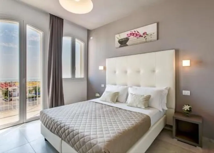 Hotel Augustea 3*