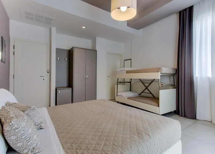 Hotel Augustea