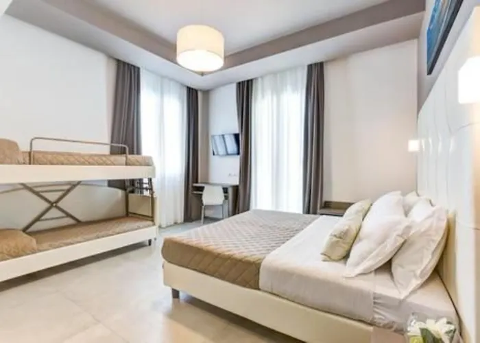 Hotel Augustea
